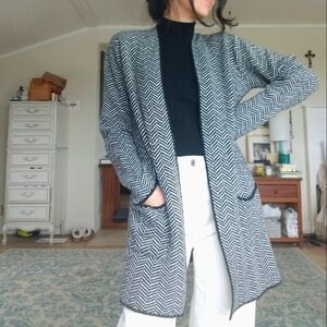 Nine West Black & White Chevron Print Cardigan